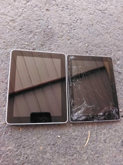 (2) Ipads, (1-Broken, 1 Good Screen)