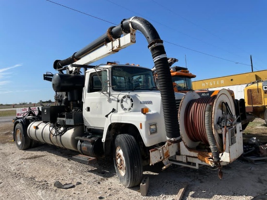1966 Ford L800 Vactor