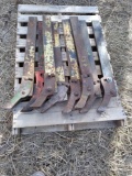 Pallet w/ 3In Shanks