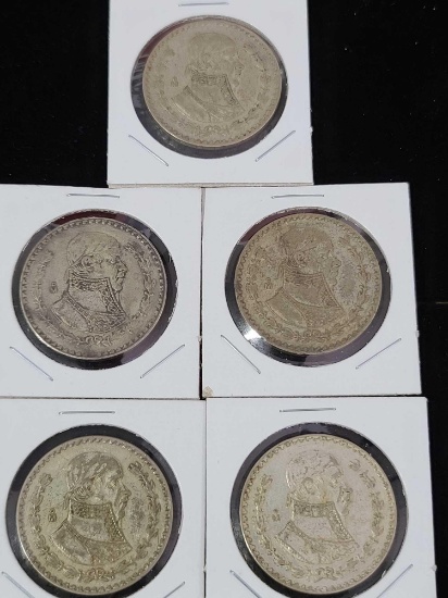 Lot w/(5) Un Peso Mexicanos