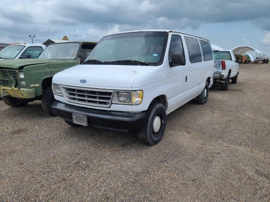 1996 Ford Club Wagon Van, VIN # 1FMEE11H0THA58449