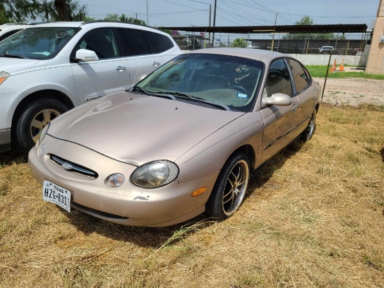 1999 Ford Taurus Passenger Car, VIN # 1FAFP53S7XG126539