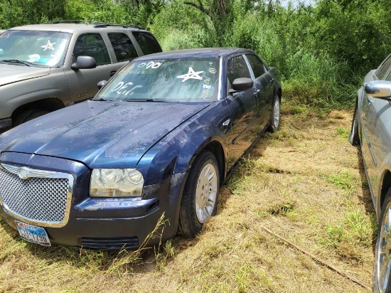 2006 Chrysler 300 Passenger Car, VIN # 2C3KA43R56H297122