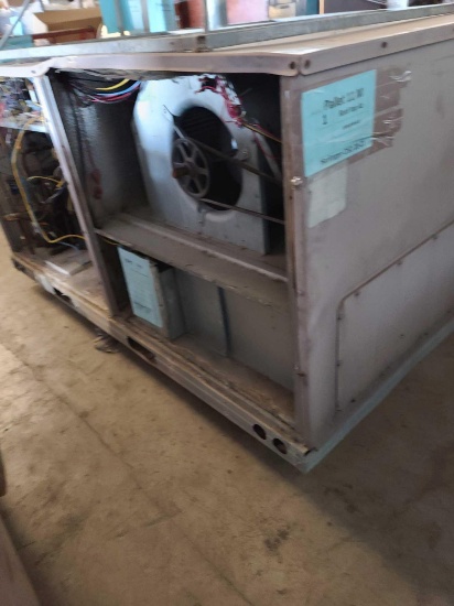 ''Pallet 74-G'' (1) Roof Top AC Compressor...