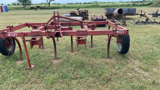 Massey Ferguson Field Cultivator