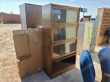 Lot w/Wooden Cabinets