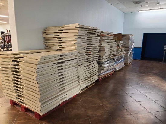 Lot w/Metal Shelving's