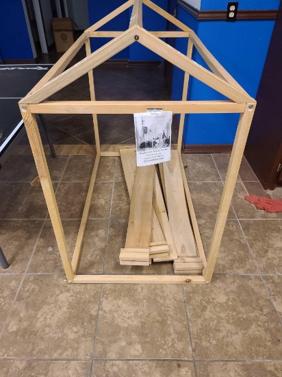 South Shore Sweedi Natural Pine House Bed