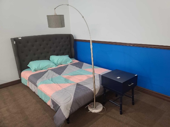 Lot w/ Oslari Painted Accent Table, Bowery Arc Lamp & Upholstered Low Profile Platform Bed