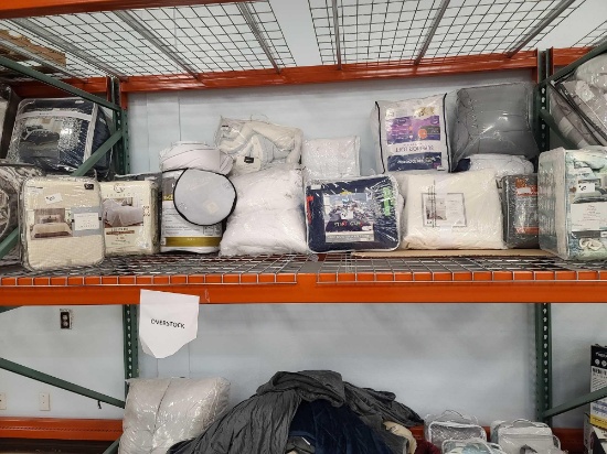 Lot w/Comforters/Blankets(Rack Not Included)