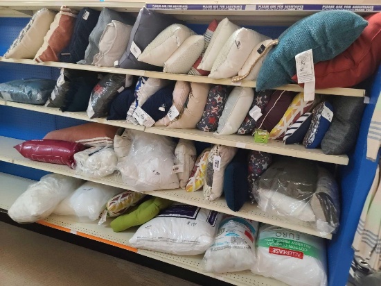 Lot w/Throw Pillows(Rack Not Included)