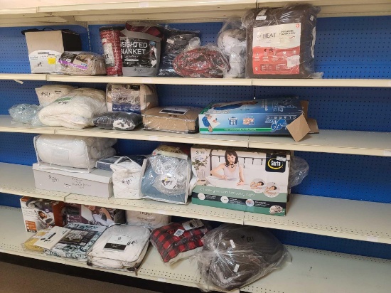 Lot w/Blankets(Rack Not Included)