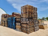 Lot w/Pallets