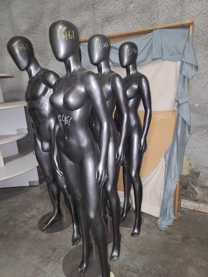 Lot w/Mannequins
