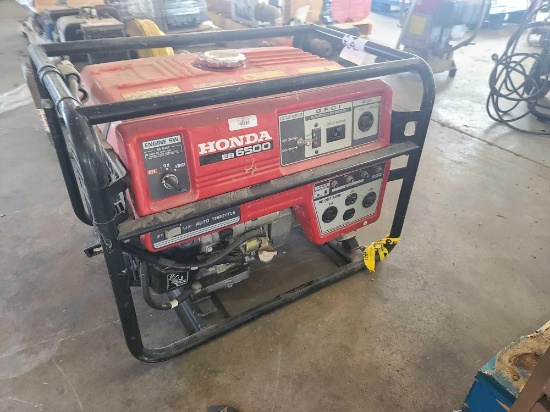 Honda EM6500 Generator
