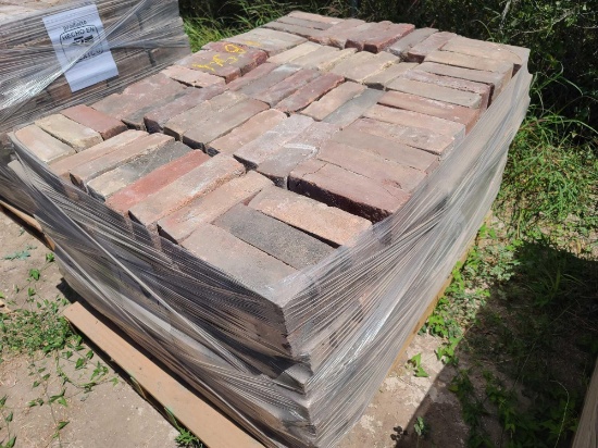 Pallet of (480) Bricks