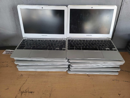 (14) Samsung Chromebooks