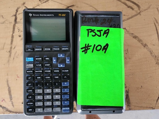 (12) Texas Instruments TI-82 Graphing Calculators