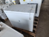 (1) Professional Series Chest Freezer Model-PSFR071