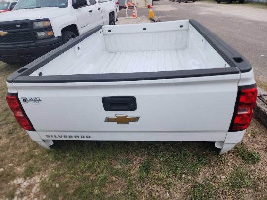 Chev Silverado 4x4 Truck Bed