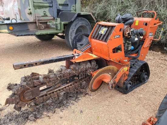 2016 Ditch Witch C24X with Boring Attachment