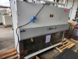 (1) Nuaire Biological Safety Cabinet