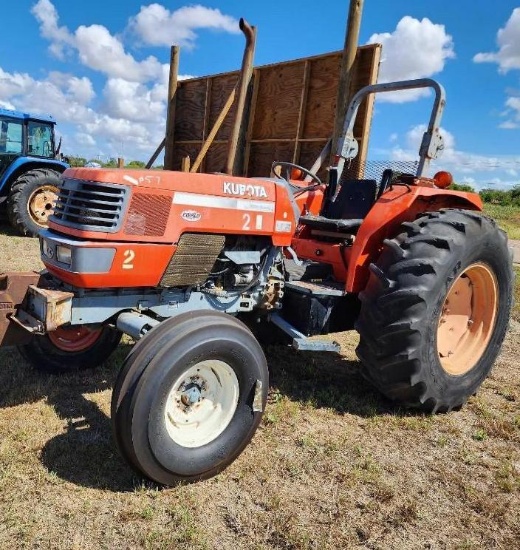 Kubota Tractor Srl# M900-11442