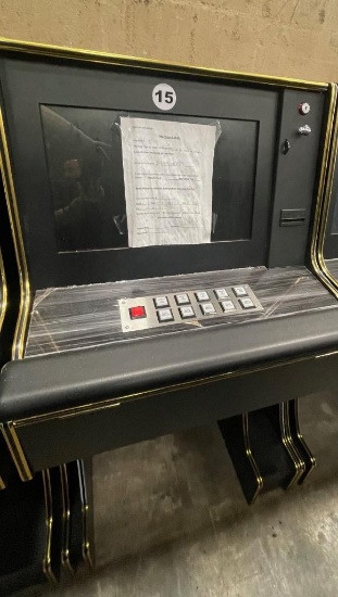 Eight-Liner Casino Game Slot Machine