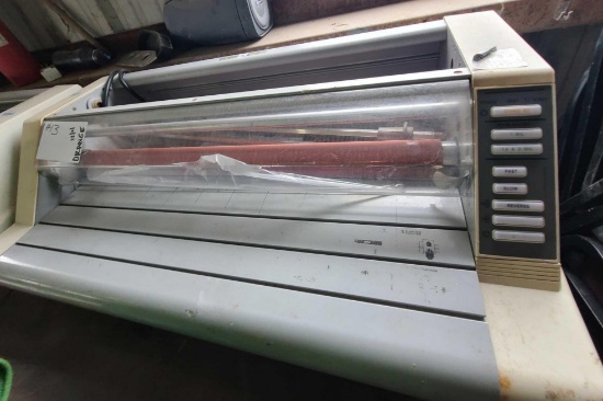 GBC Ultima Thermal Roll Laminator