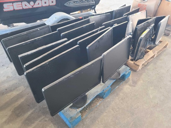 (2) Pallets of Computer Monitors