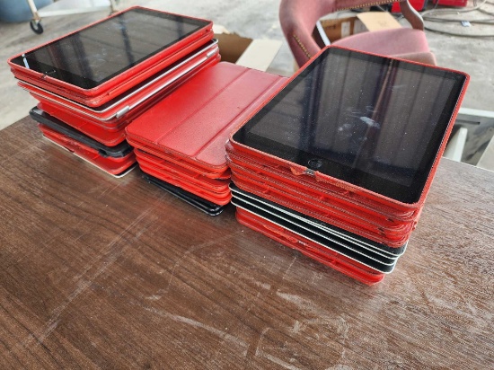 Group of Mini/Regular Apple iPads (Some do not have case) (Apprx. 33)