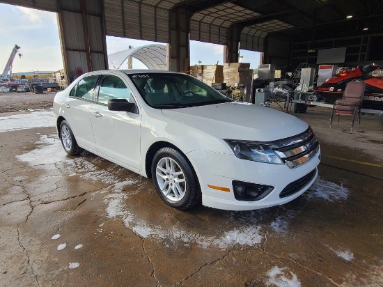 2012 Ford Fusion Passenger Car, VIN # 3FAHP0GA7CR249208