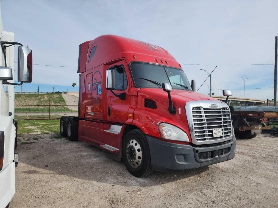 2016 Freightliner Cascadia 132 Truck, VIN # 3AKJGHDV9GSGW0891