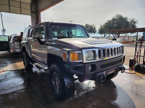 2006 Hummer H3 Multipurpose Vehicle (MPV), VIN # 5GTDN136168117257