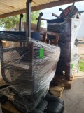 ???????(2) Pallets of Assorted Chairs