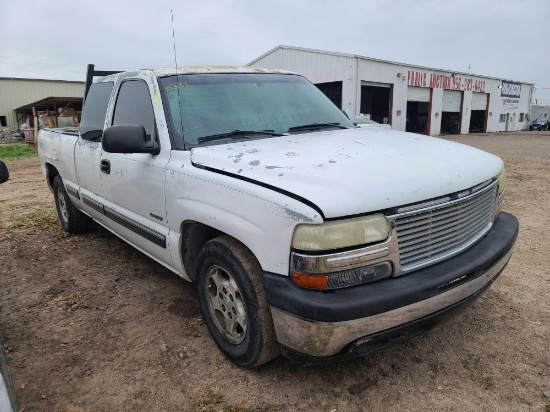 1999 Chevrolet Silverado Pickup Truck, VIN # 2GCEC19W6X1286882