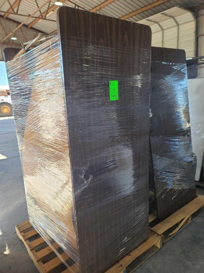 2 Pallets containing