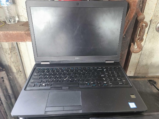 (15) Dell Laptops