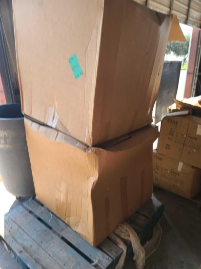 (1) Pallet w/ Computer Table Legs ...(Might Be Missing Screws)