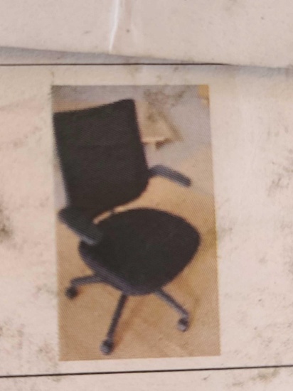 (1) Pallet w/Unassembled Office Roll A Round Chairs...(Might Be Missing Screws)