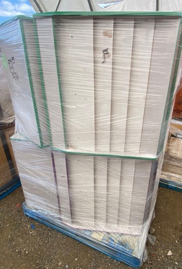 (1) Pallet w/ Small Book Displays