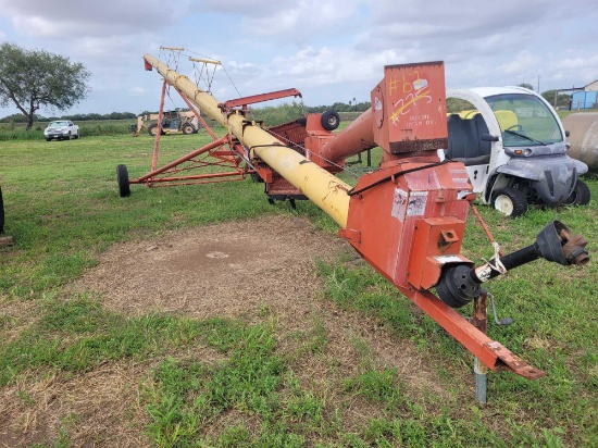Westfield MK 100 Gear Drive Grain Auger w/ Hydraulic Hopper