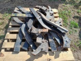 (13) Shanks on Pallet