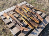 (8) Shanks on Pallet