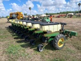 John Deere MaxEmerge 12-Row Planter