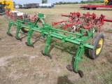 John Deere 4-Row Bedder...