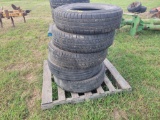 (5) Tires on a Pallet Size LT 235/80R 17