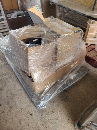 (1) Pallet w/ Boxes of (7) DYMO MimioTeach, Keyboards, (1) Zoom Q2HD Handy Video Recorder, etc.