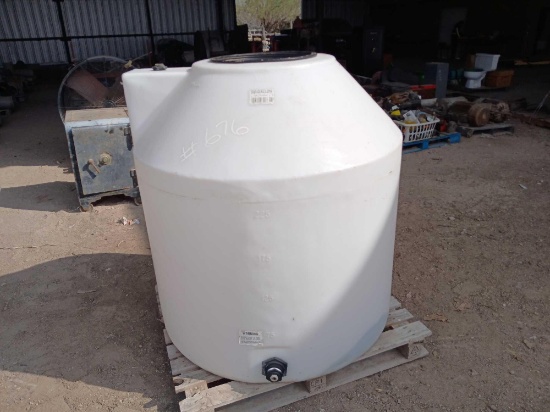 Portable 305 Gallon Storage Water Tank