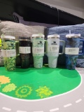 (3) 40 oz. Quencher Tumblers, (2) 30 oz. Quencher Tumblers (Marble Design)